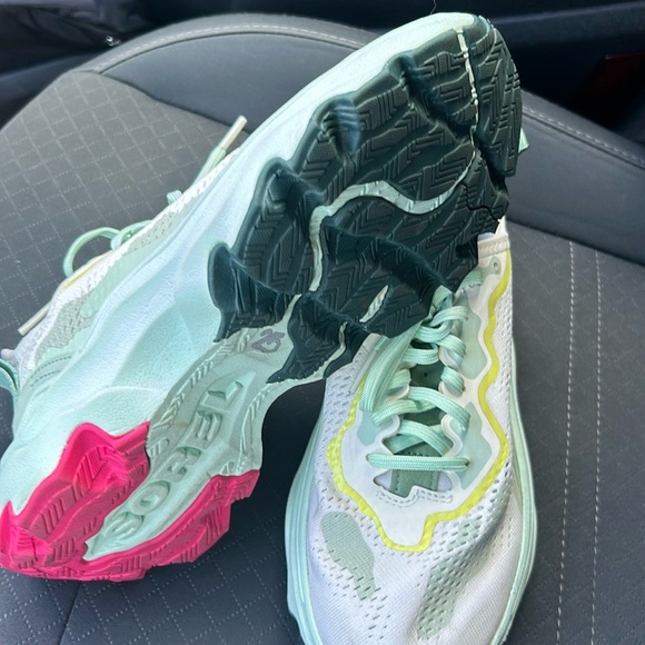 Sorel Athletic Sneakers Size 6.5 - Picture 4 of 4